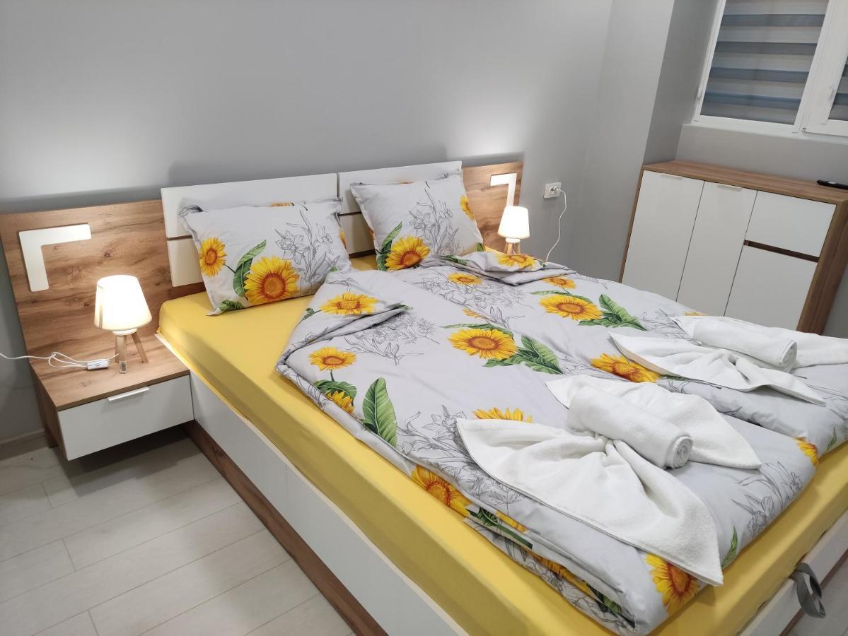 Uptown Funk Apartment Ruse Luaran gambar